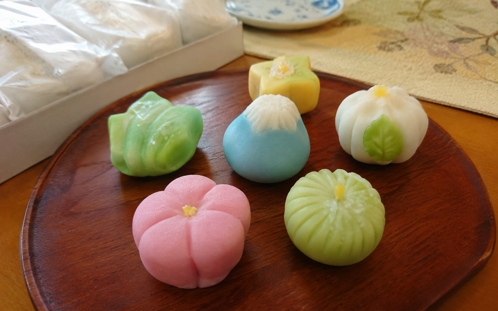 季節の上生菓子